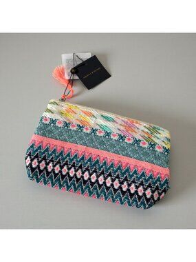 AMERICA & BEYOND Embroidered Multicolor Zip Pouch NEW NWT